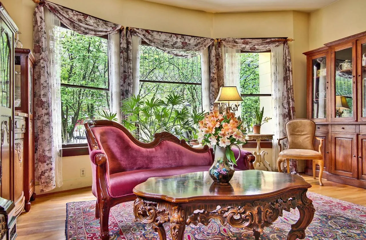 11Th Avenue Inn Bed And Breakfast Seattle United States