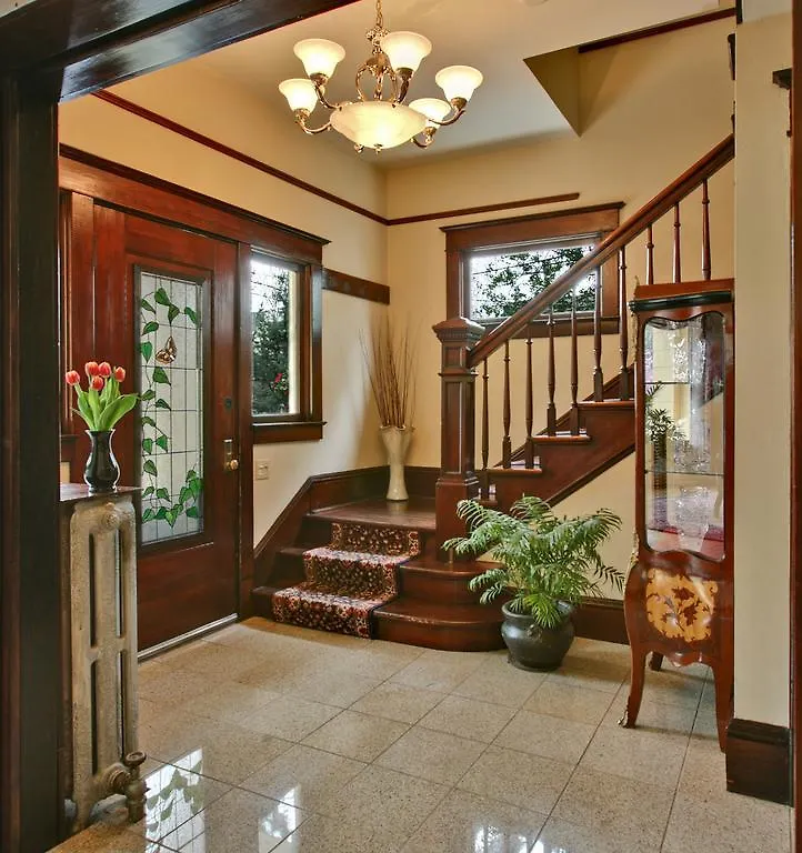 11Th Avenue Inn Bed And Breakfast Seattle Bed & Breakfast